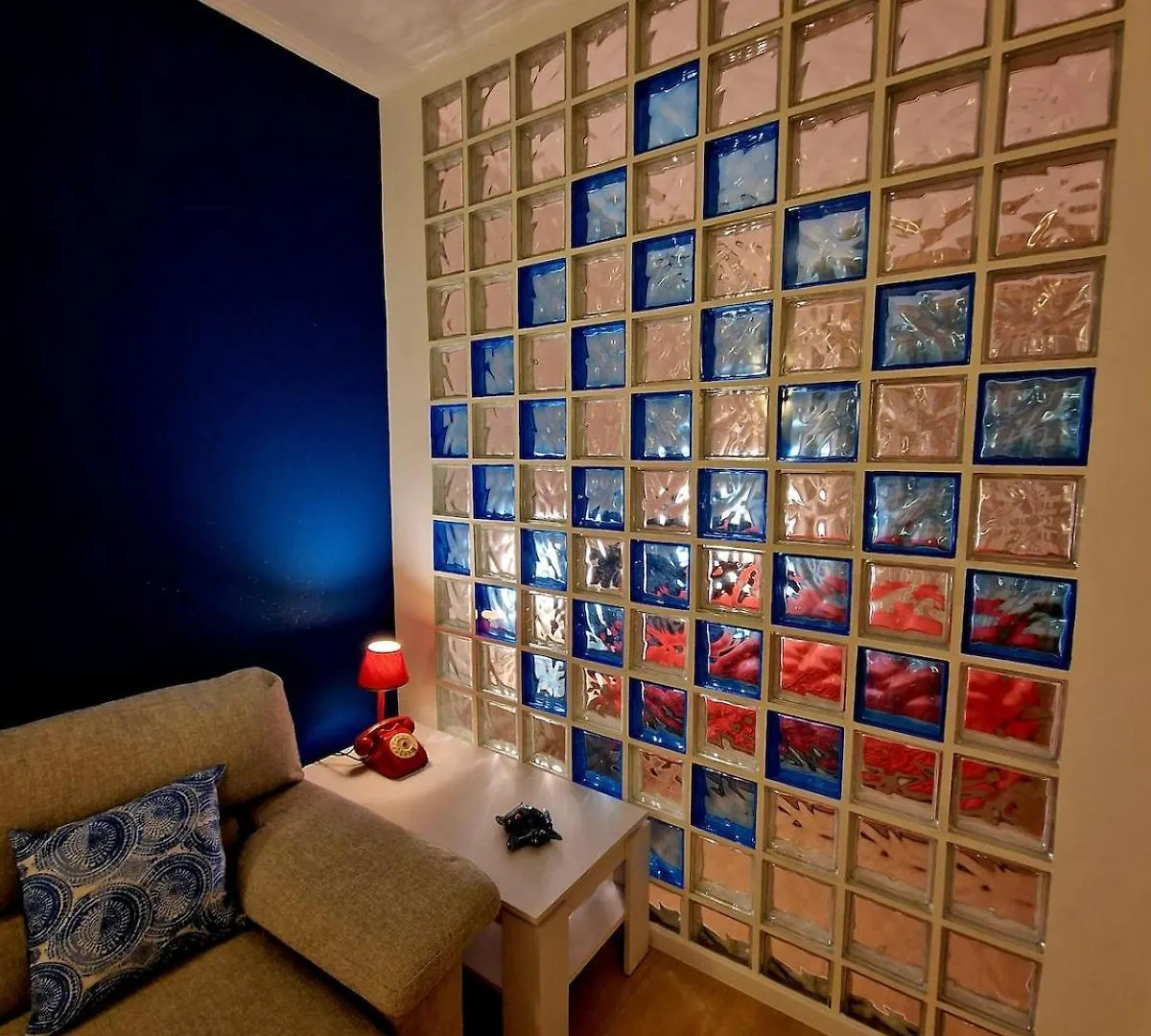 Apartment Naples Stay Inn - Close To Metro & All Connections Italy