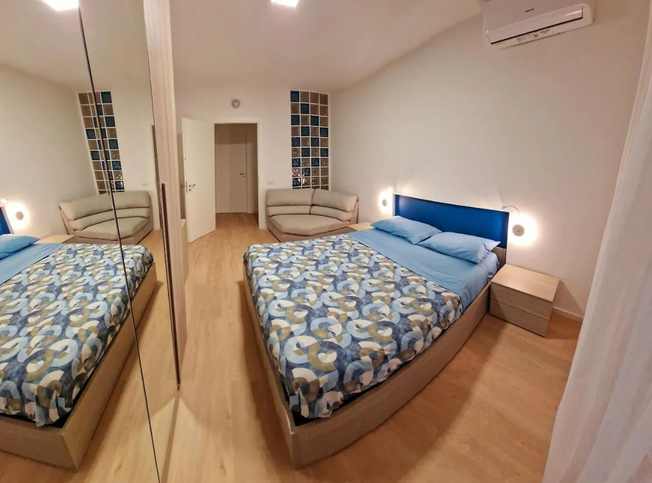 Naples Stay Inn - Close To Metro & All Connections 0*,  Italy