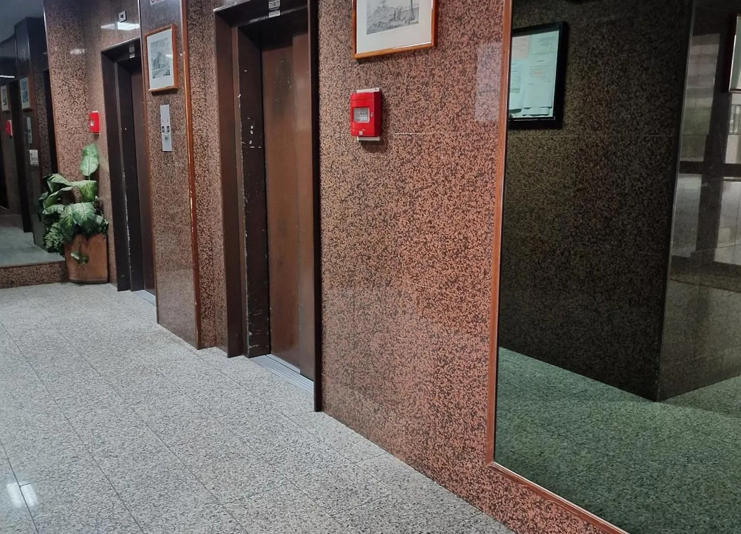 Naples Stay Inn - Close To Metro & All Connections 0*,