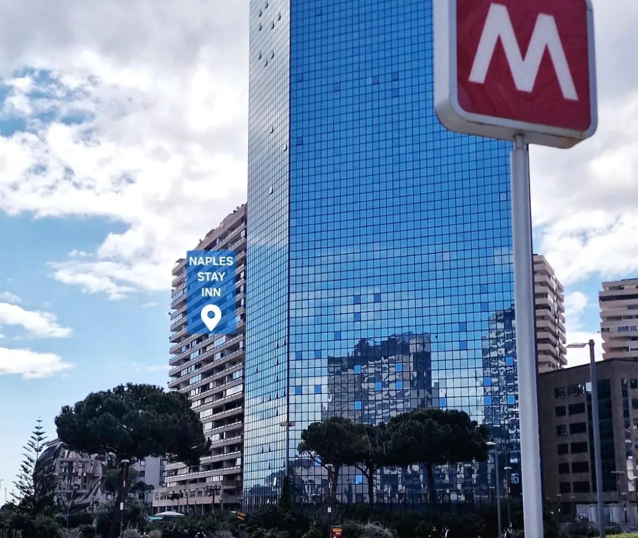 Naples Stay Inn - Close To Metro & All Connections