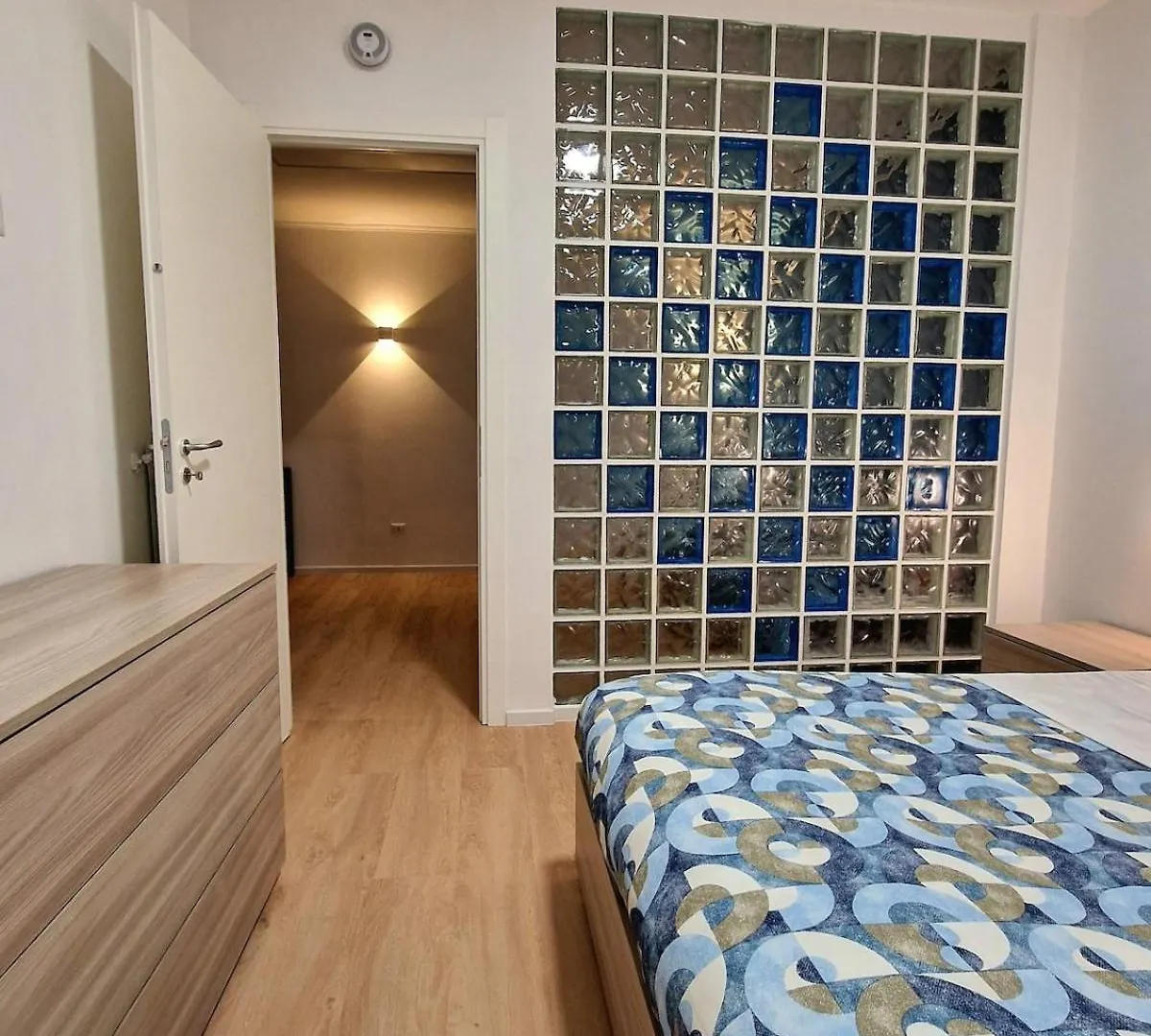 Naples Stay Inn - Close To Metro & All Connections 0*,